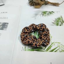 Load image into Gallery viewer, LEOPARD PATTERN SCRUNCHIES SET OF 5