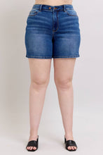 Load image into Gallery viewer, 2 Button Mid Length Dad Shorts