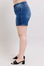 Load image into Gallery viewer, 2 Button Mid Length Dad Shorts