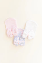 Load image into Gallery viewer, Newborn Bow Hat for Baby Girls