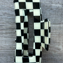 Load image into Gallery viewer, Large Checkered Claw Clip