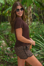 Load image into Gallery viewer, Women's Coco Leopard Everyday Shorts