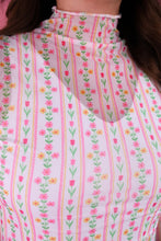 Load image into Gallery viewer, Keigan Mesh Top - Cottage Floral