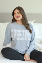 Load image into Gallery viewer, Freezing Ribbed Pullover