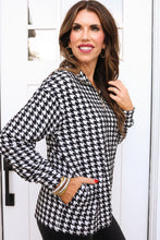 Load image into Gallery viewer, Houndstooth Quarter Zip