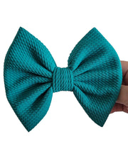 Load image into Gallery viewer, Savannah Bow on Nude Nylon