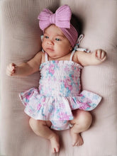 Load image into Gallery viewer, Muslin Secret Garden Floral Outfit