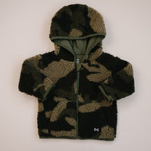Load image into Gallery viewer, Camo Zip Up Jacket