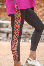 Load image into Gallery viewer, Splash of Spots Leggings