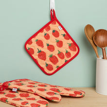 Load image into Gallery viewer, Berry Sweet Potholder