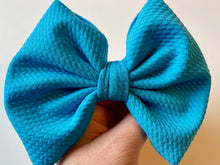 Load image into Gallery viewer, Savannah Bow on Clip
