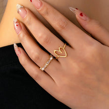 Load image into Gallery viewer, Baguette Crystal Heart Open Ring Set
