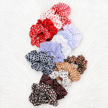 Load image into Gallery viewer, Trendy Scrunchie Set Of 5
