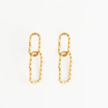 Load image into Gallery viewer, 18K Gold Textured Oval Link Dangle Earrings
