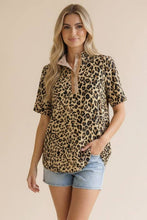 Load image into Gallery viewer, Mock Neck Leopard Top
