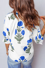 Load image into Gallery viewer, Floral V Neck 3/4 Sleeve Blouse
