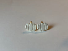 Load image into Gallery viewer, Pumpkin Clay Earrings
