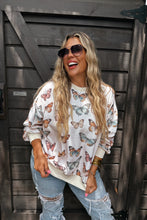 Load image into Gallery viewer, Butterfly Season Pullover
