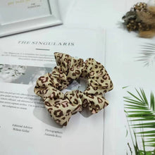 Load image into Gallery viewer, LEOPARD PATTERN SCRUNCHIES SET OF 5
