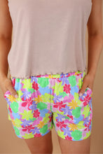 Load image into Gallery viewer, Casual Outing Shorts - Floral
