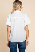 Load image into Gallery viewer, Off White Puff Sleeve Top
