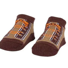 Load image into Gallery viewer, Highland Cow Sock Gift Set
