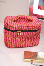 Load image into Gallery viewer, Jetsetter Quilted Bag - Savanna Soiree
