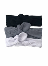 Load image into Gallery viewer, Knot Bow Headband - Black
