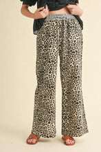 Load image into Gallery viewer, Leopard Drawstring Pants
