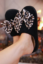 Load image into Gallery viewer, Cozy Bow Slippers Leopard
