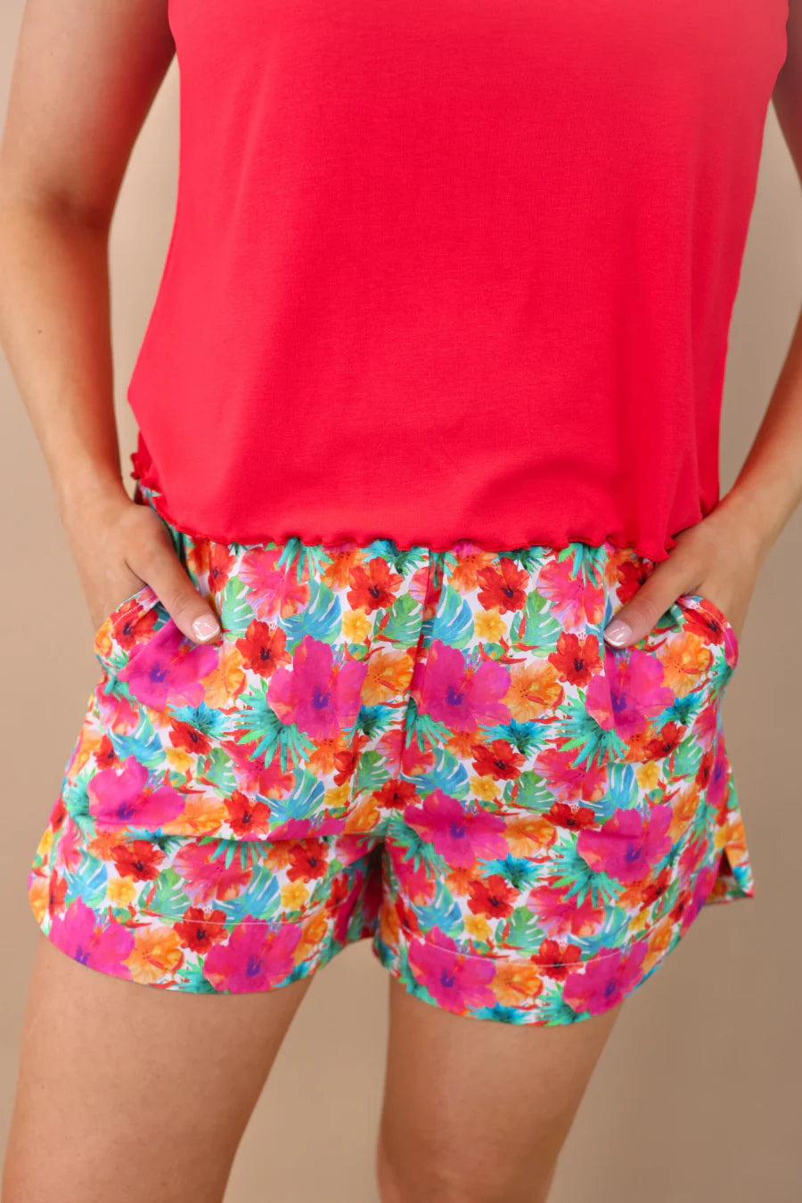 Casual Outing Shorts - Tropical