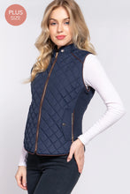 Load image into Gallery viewer, Navy Quilted Vest
