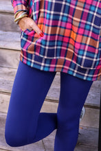 Load image into Gallery viewer, Navy Basic Seamless Leggings
