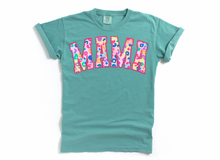 Load image into Gallery viewer, Pink Leopard Mama T-shirt
