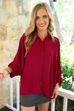 Load image into Gallery viewer, Sloane Button Up Top - Burgundy
