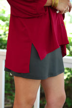 Load image into Gallery viewer, Sloane Button Up Top - Burgundy
