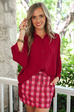 Load image into Gallery viewer, Sloane Button Up Top - Burgundy
