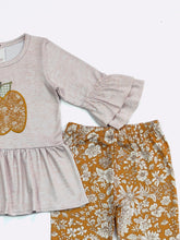 Load image into Gallery viewer, Waverly Pumpkin Girls Set
