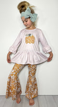 Load image into Gallery viewer, Waverly Pumpkin Girls Set
